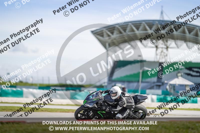 Sepang;event digital images;motorbikes;no limits;peter wileman photography;trackday;trackday digital images